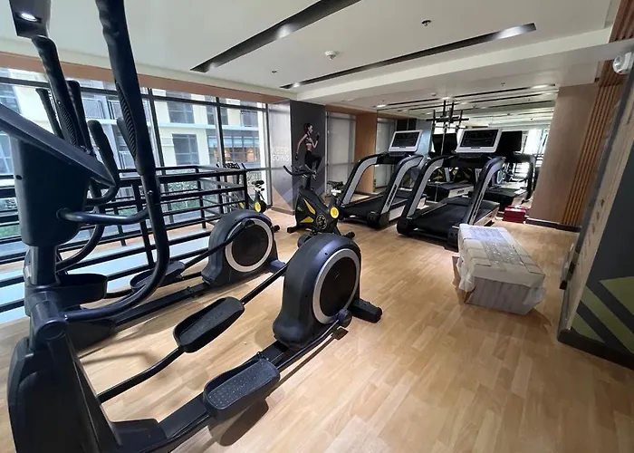 Apartment Gentry Manor 2 Beds Fast Wifi Near Okada Moa Naia 8e Manila